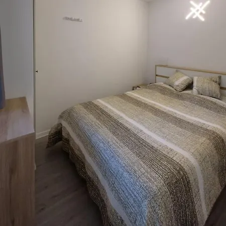 T2 De 31 M2 Entierement Renove A 2000